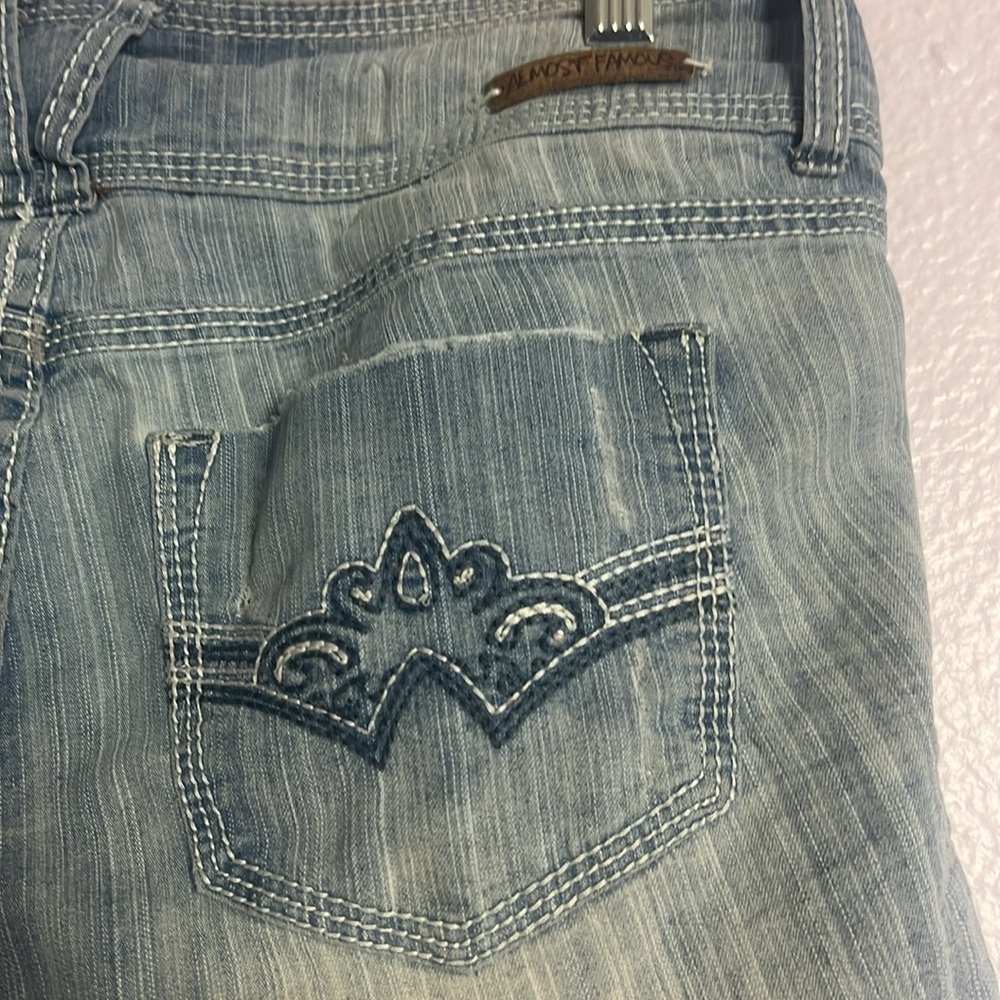 Jean Shorts - Picture 4 of 4